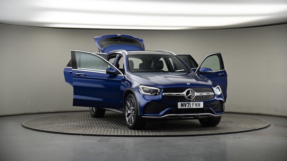 More views of Mercedes-Benz GLC
