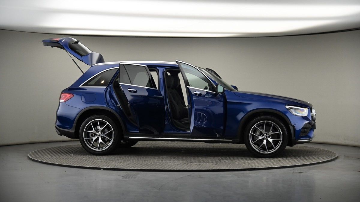 More views of Mercedes-Benz GLC