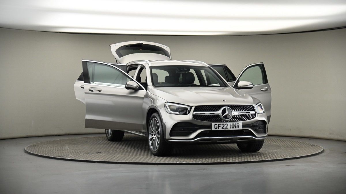 More views of Mercedes-Benz GLC
