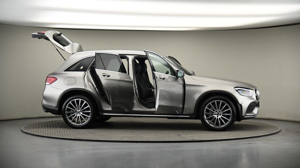 More views of Mercedes-Benz GLC