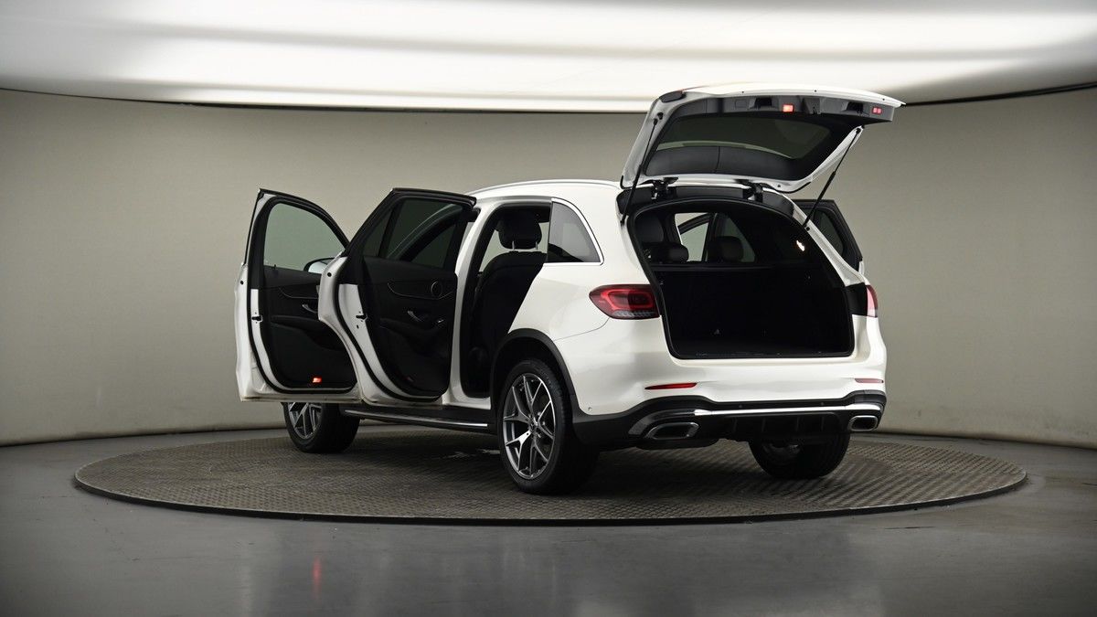 Mercedes-Benz GLC Image 8
