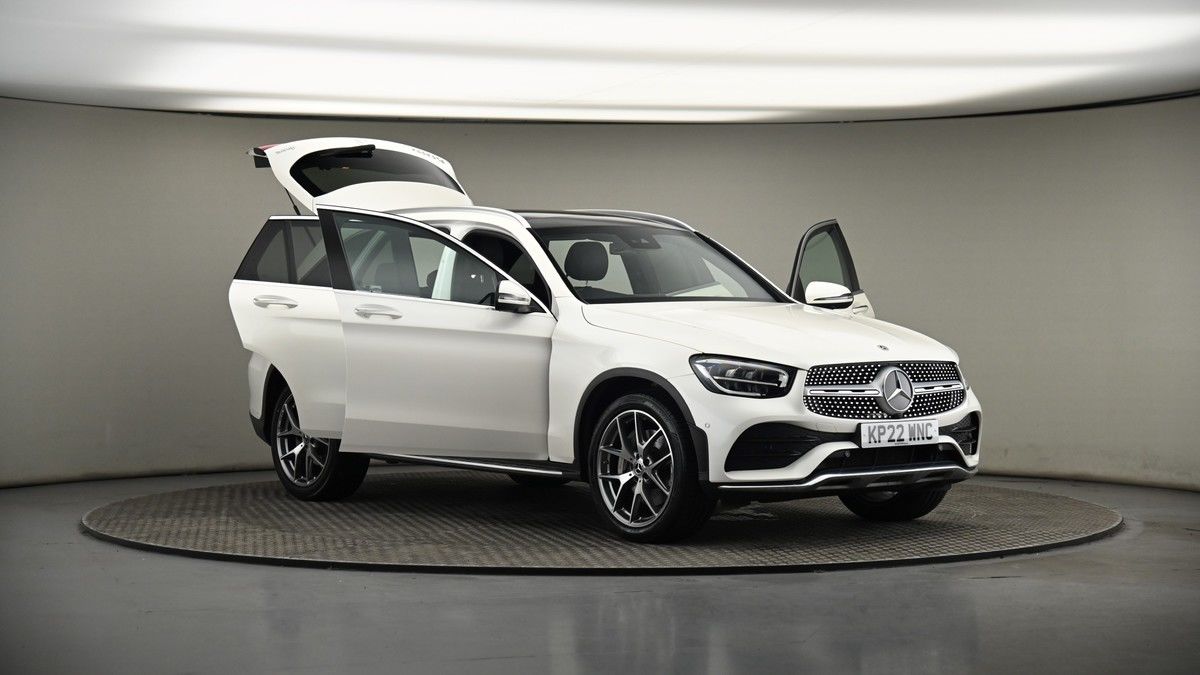 More views of Mercedes-Benz GLC