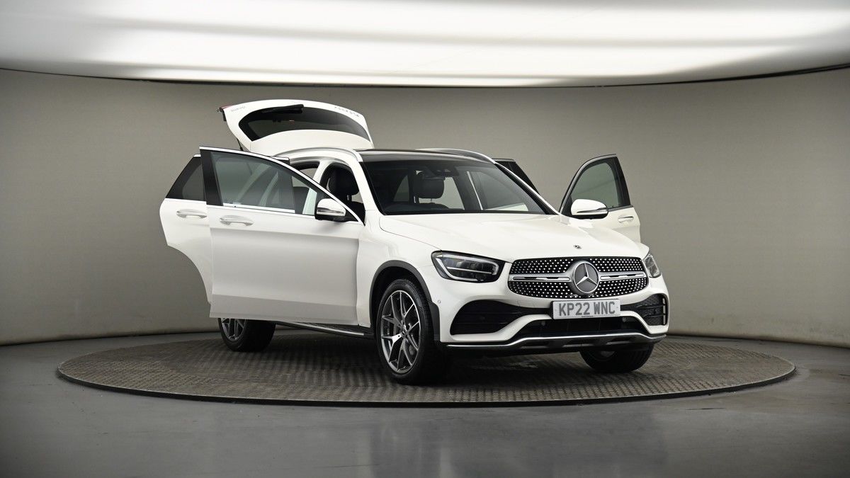 More views of Mercedes-Benz GLC