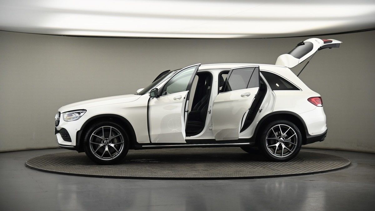 More views of Mercedes-Benz GLC