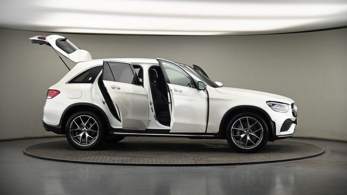 More views of Mercedes-Benz GLC