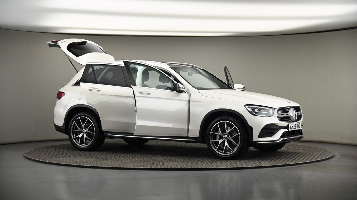 More views of Mercedes-Benz GLC