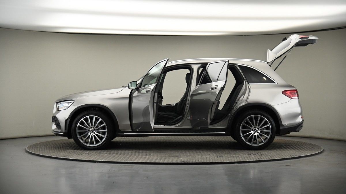 More views of Mercedes-Benz GLC