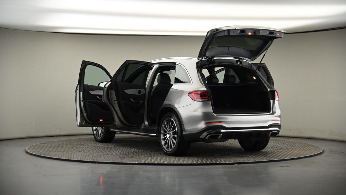 Mercedes-Benz GLC Image 7