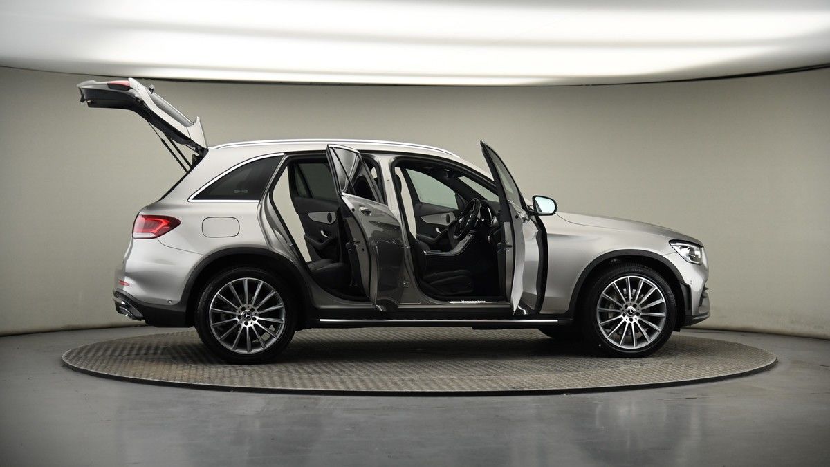 More views of Mercedes-Benz GLC