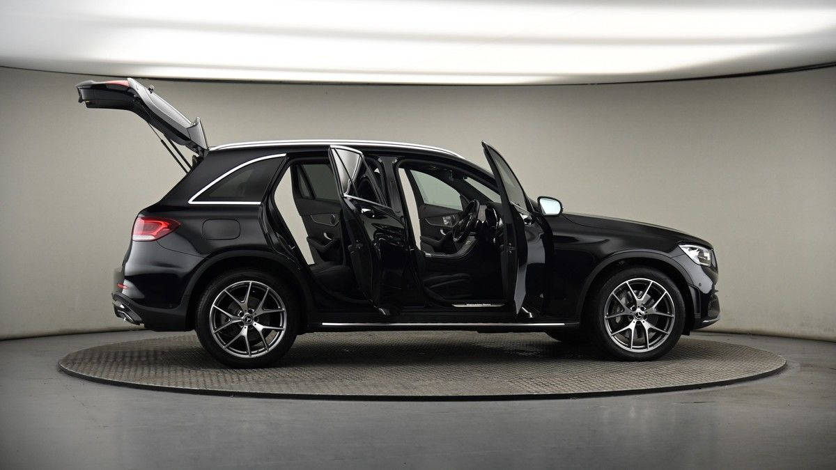 More views of Mercedes-Benz GLC