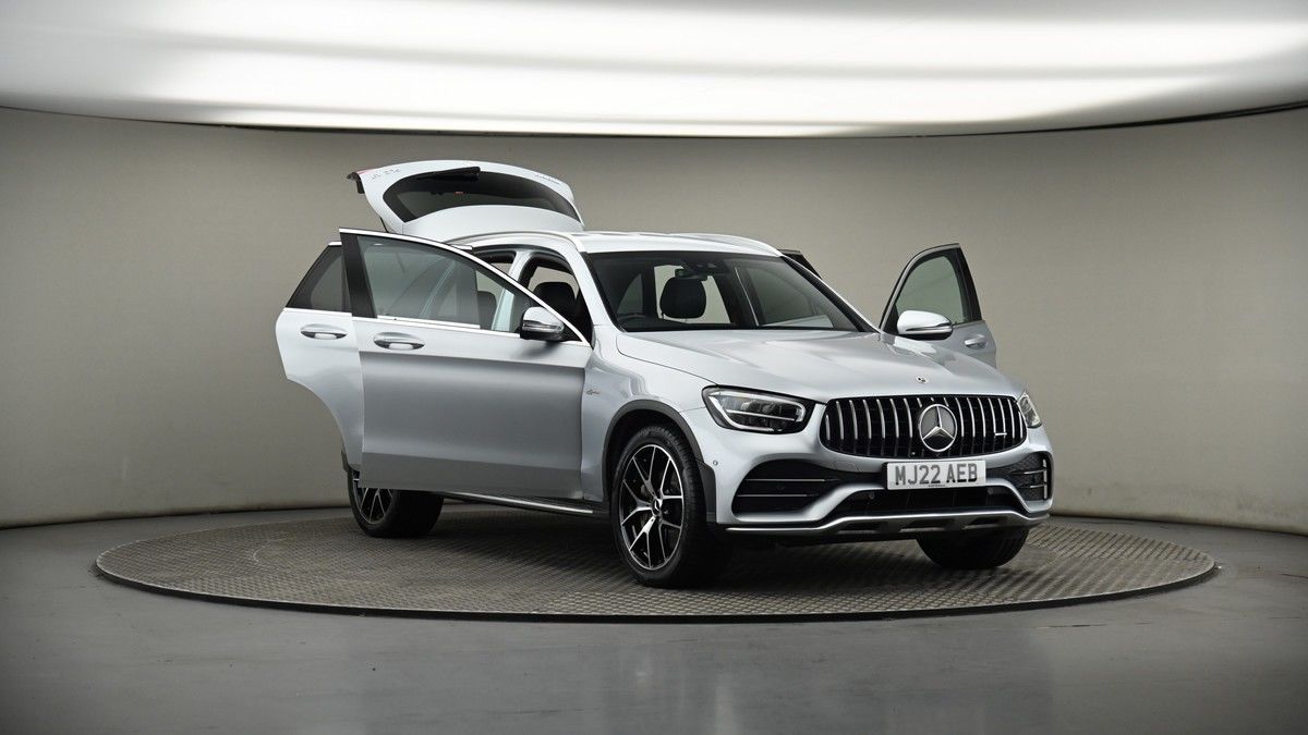 More views of Mercedes-Benz GLC