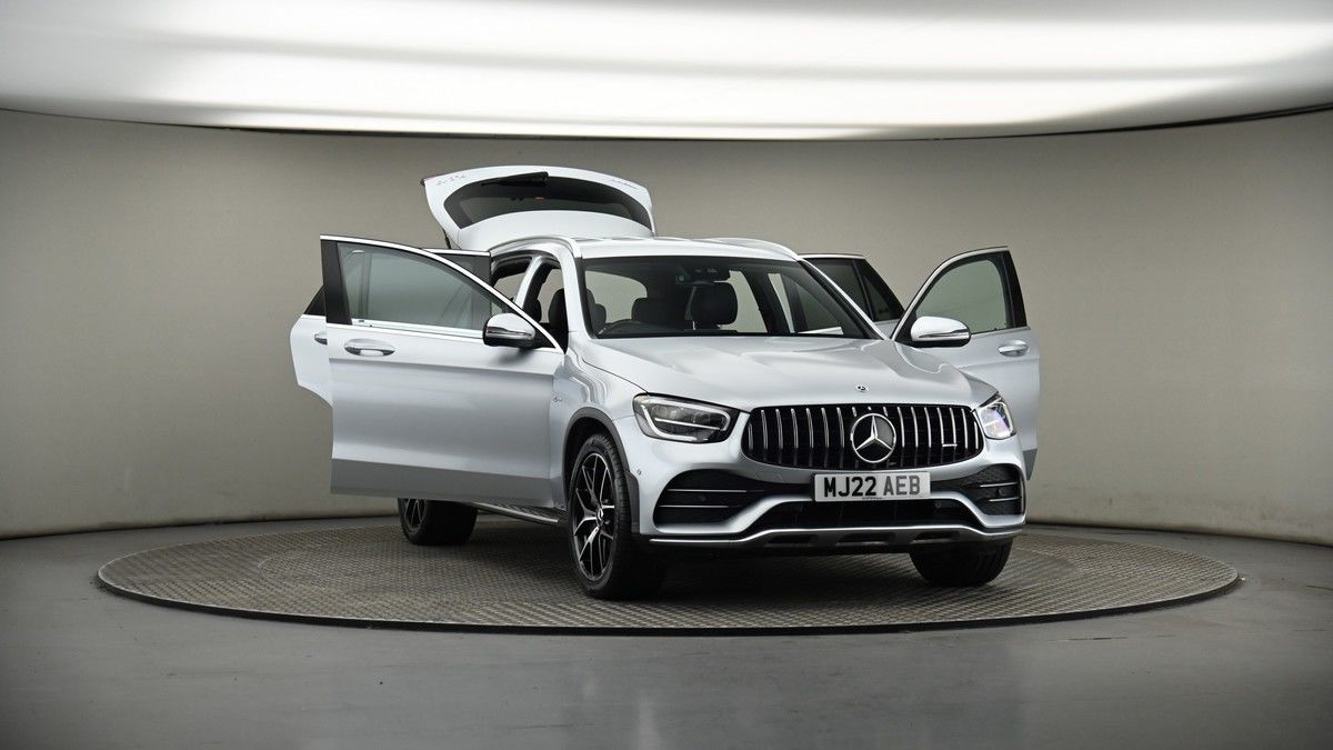 More views of Mercedes-Benz GLC