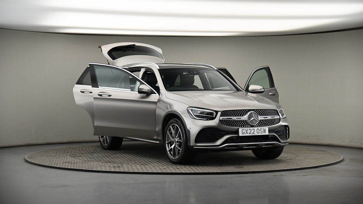 More views of Mercedes-Benz GLC
