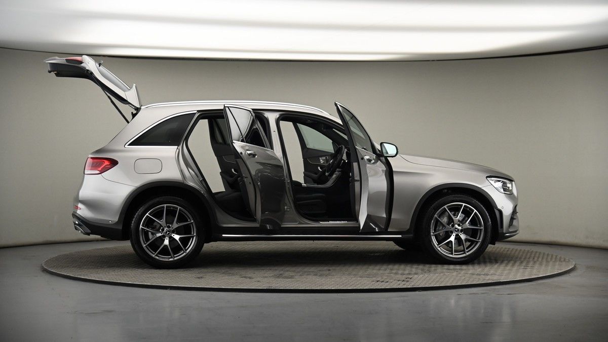 More views of Mercedes-Benz GLC