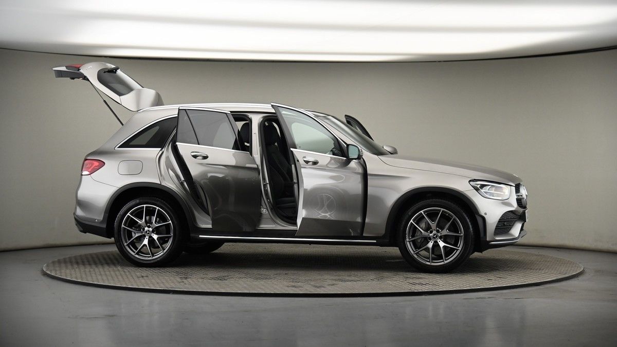 More views of Mercedes-Benz GLC