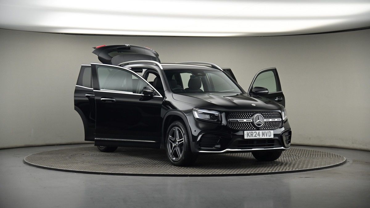 More views of Mercedes-Benz GLB