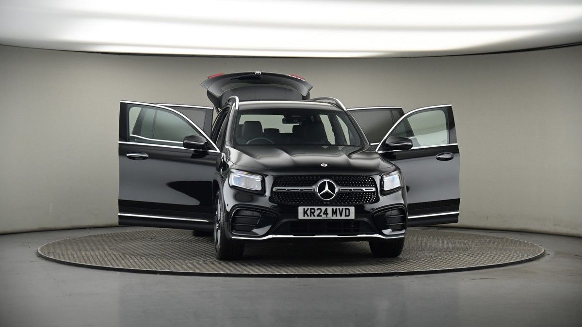 More views of Mercedes-Benz GLB