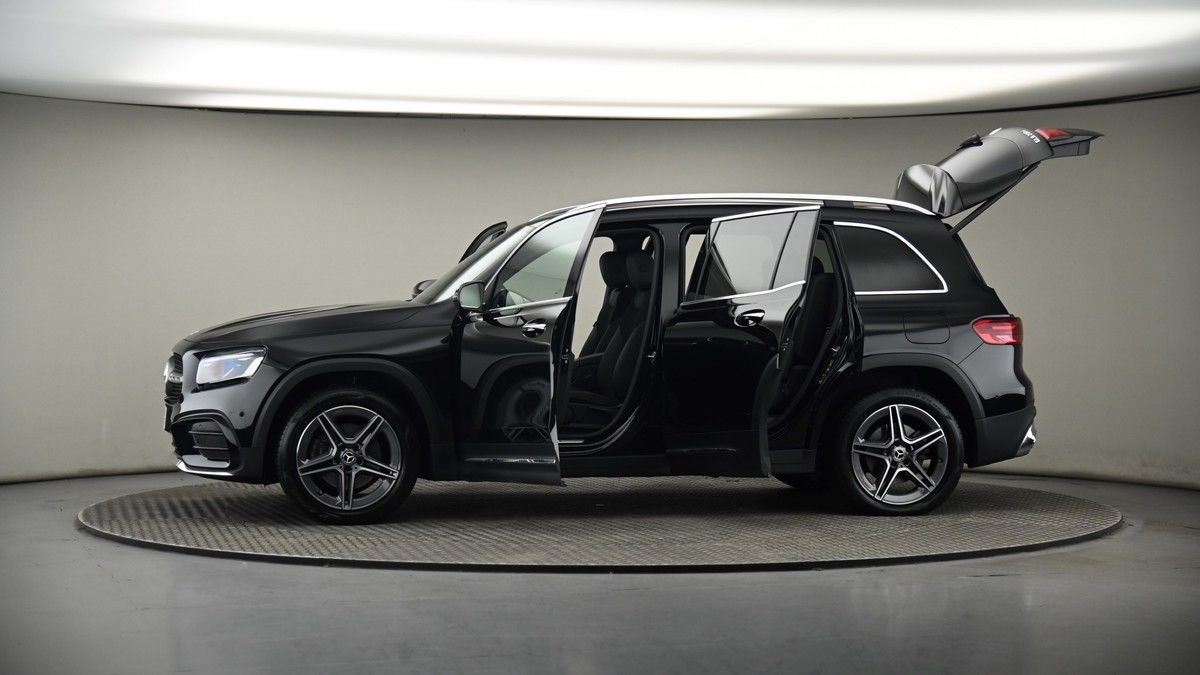 More views of Mercedes-Benz GLB
