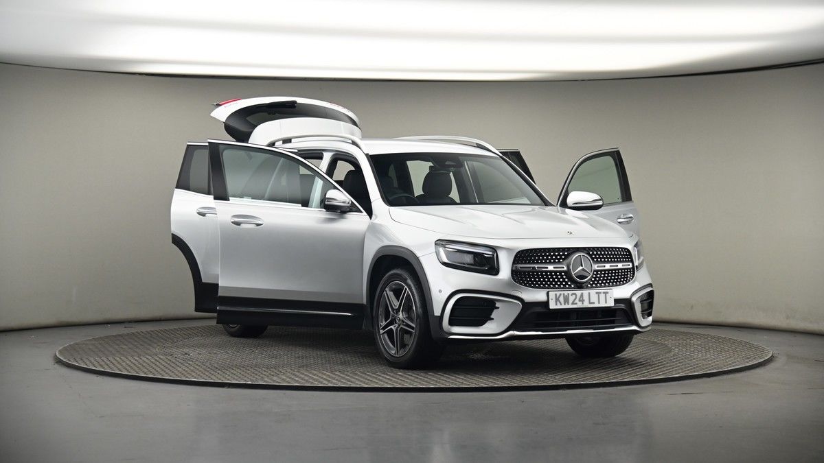 More views of Mercedes-Benz GLB