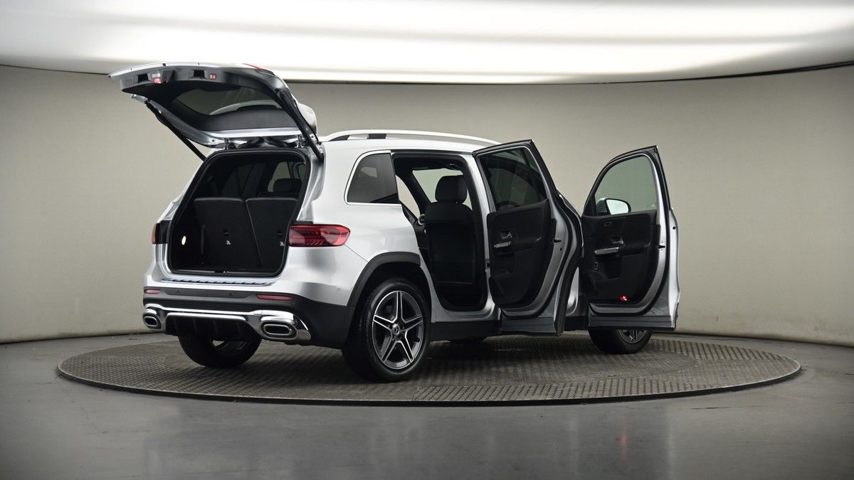 More views of Mercedes-Benz GLB
