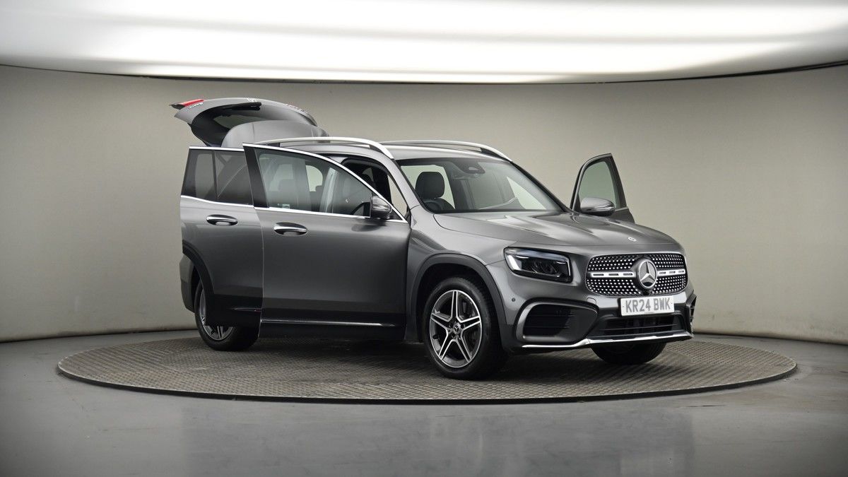 More views of Mercedes-Benz GLB