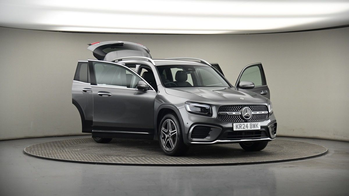More views of Mercedes-Benz GLB