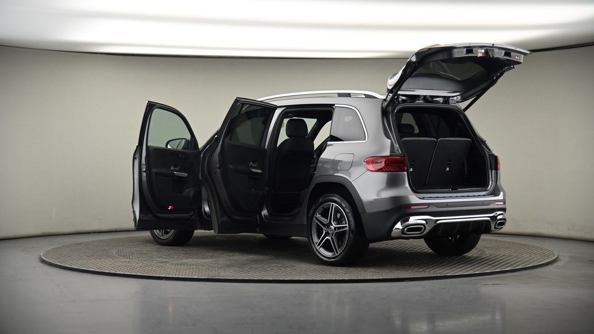 More views of Mercedes-Benz GLB