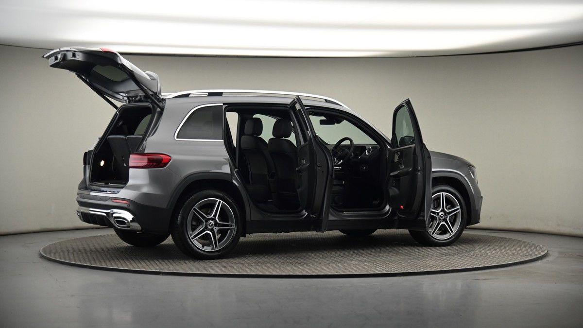 More views of Mercedes-Benz GLB