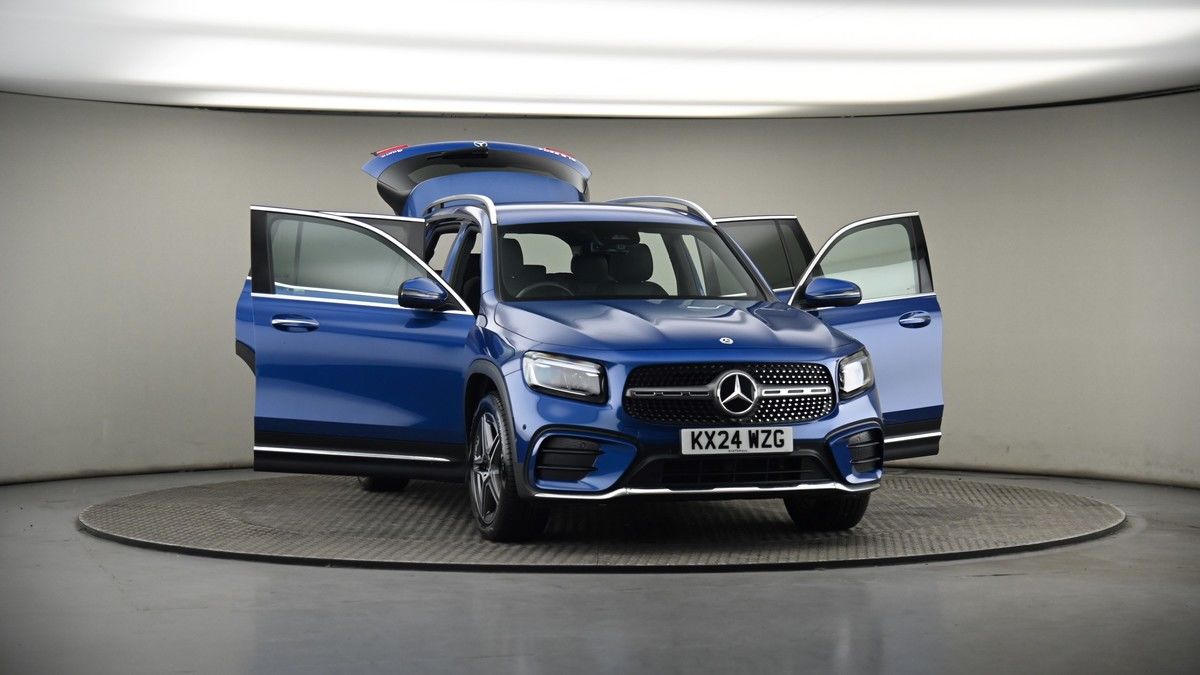 More views of Mercedes-Benz GLB