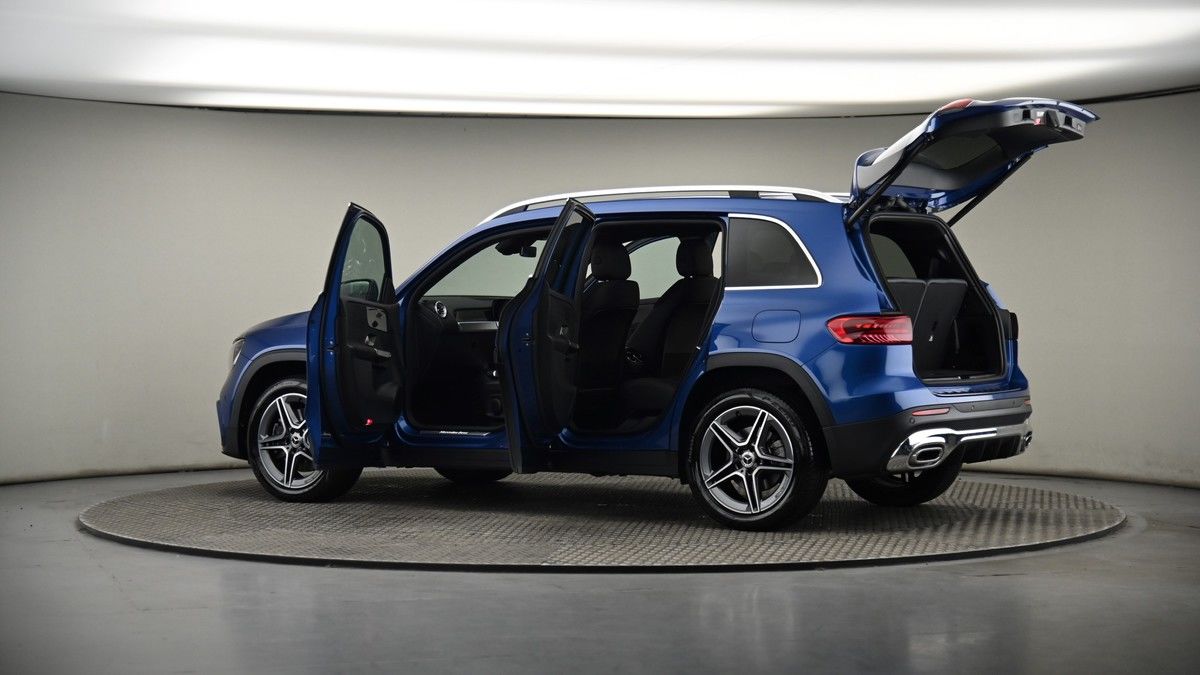 More views of Mercedes-Benz GLB