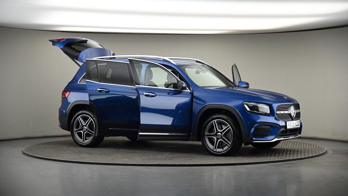 More views of Mercedes-Benz GLB