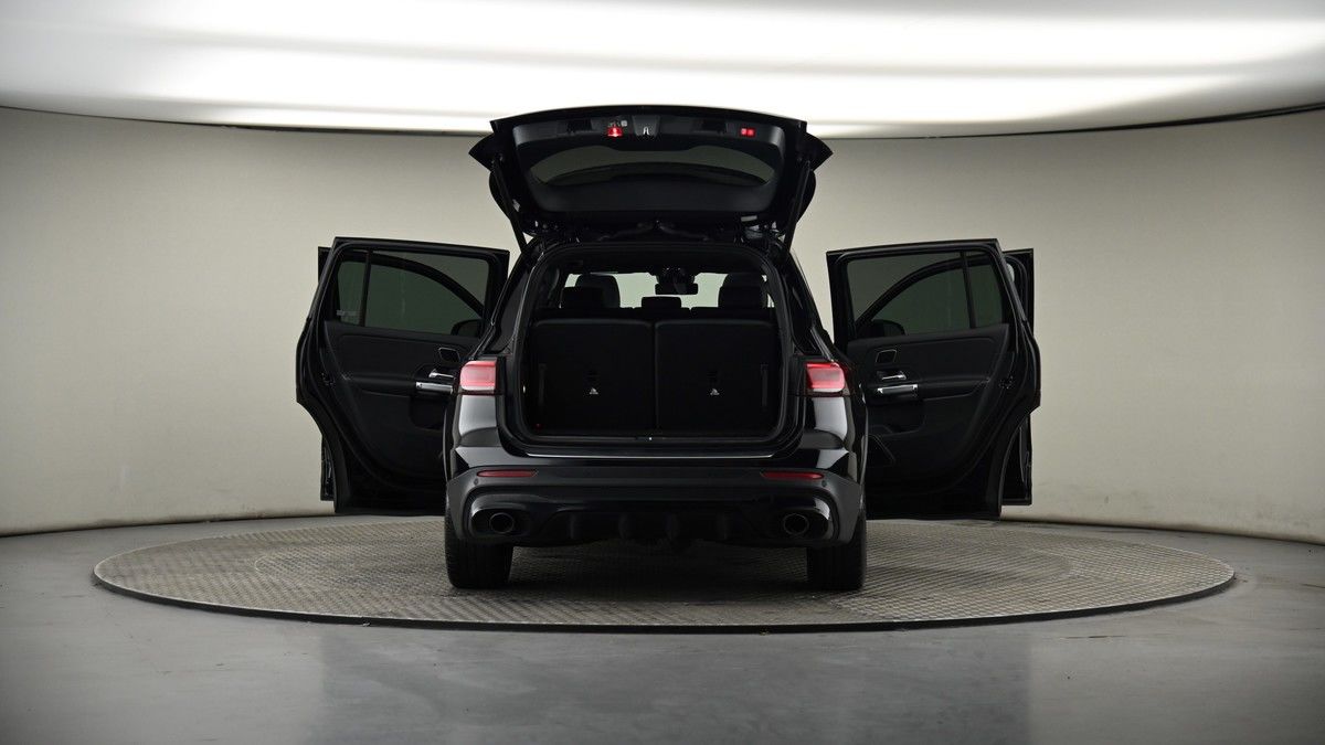 More views of Mercedes-Benz GLB