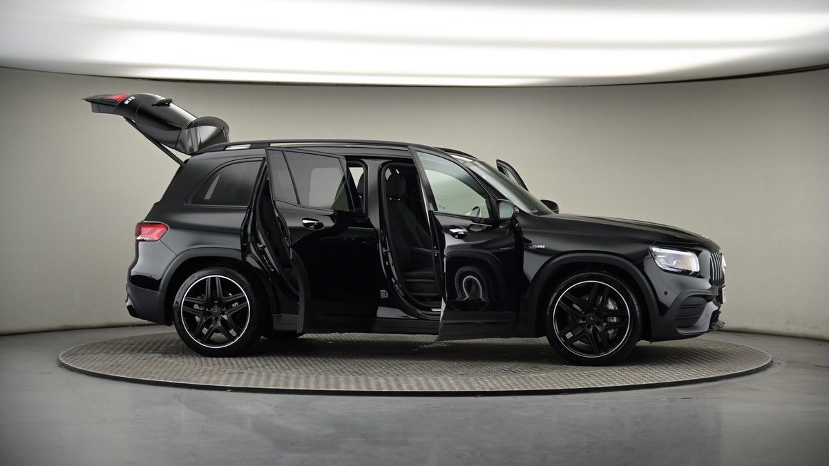More views of Mercedes-Benz GLB