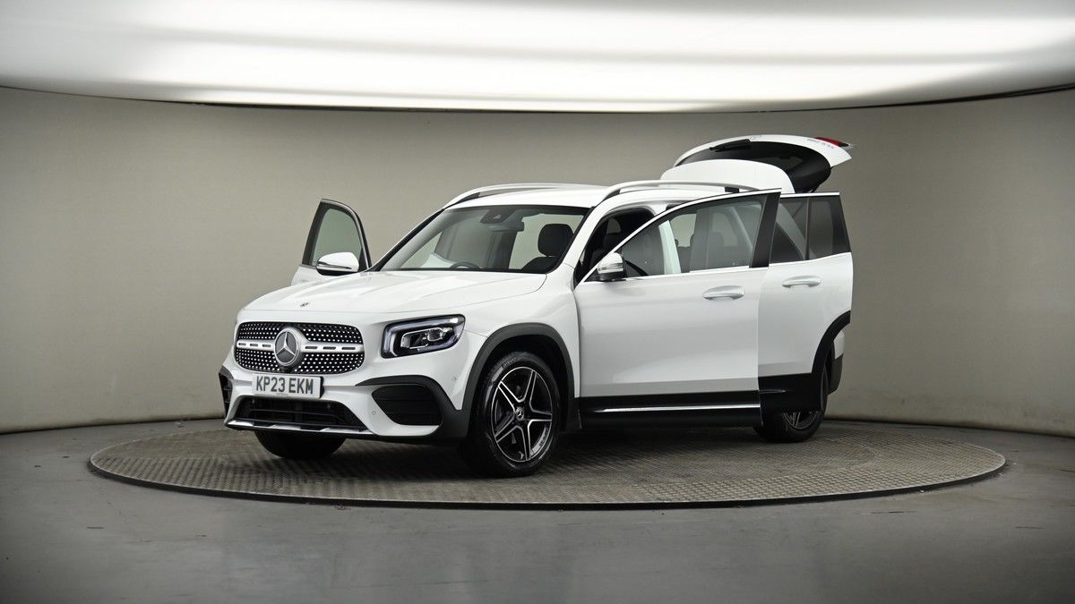 More views of Mercedes-Benz GLB