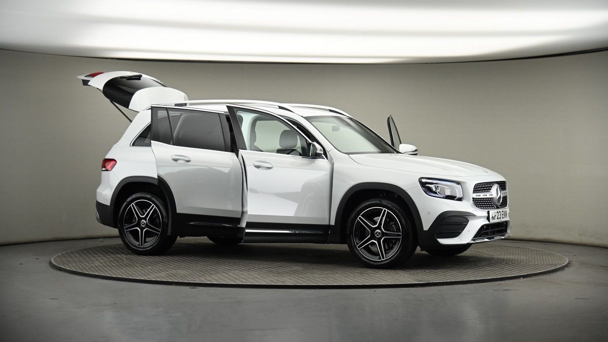 More views of Mercedes-Benz GLB