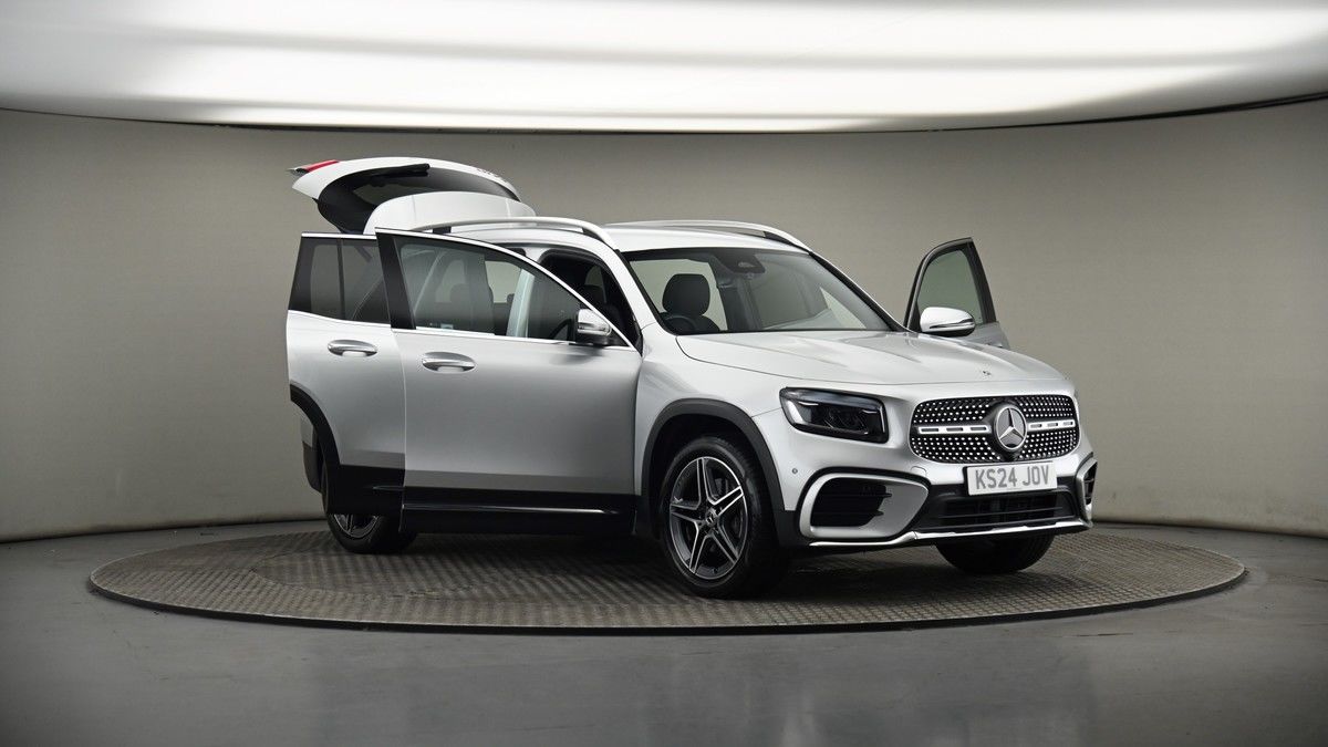 More views of Mercedes-Benz GLB