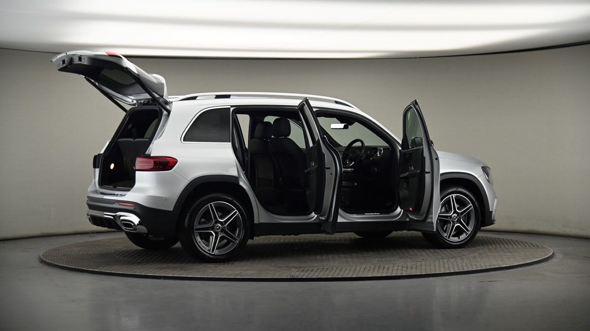 More views of Mercedes-Benz GLB