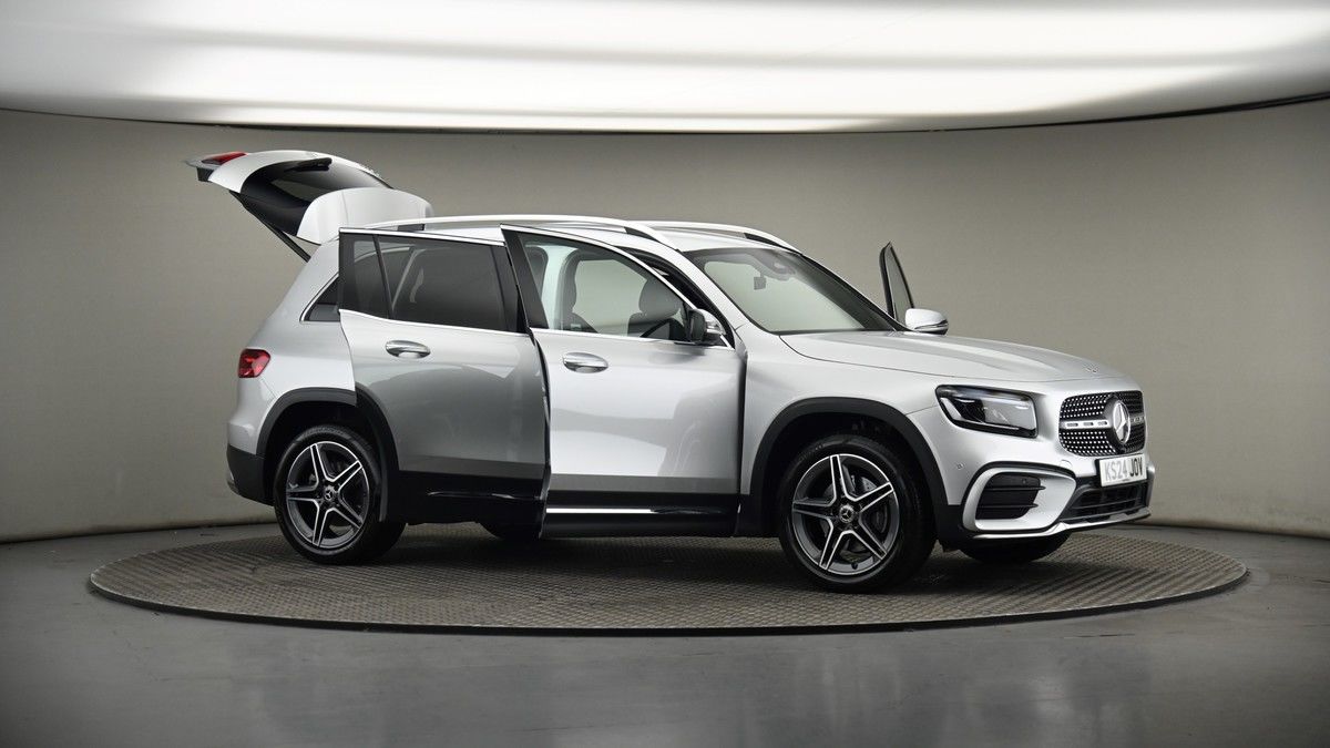 More views of Mercedes-Benz GLB