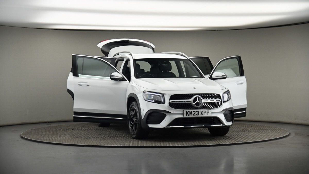 More views of Mercedes-Benz GLB