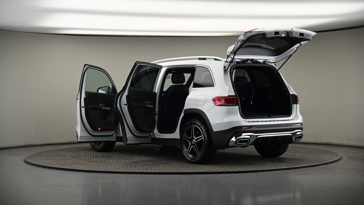 More views of Mercedes-Benz GLB