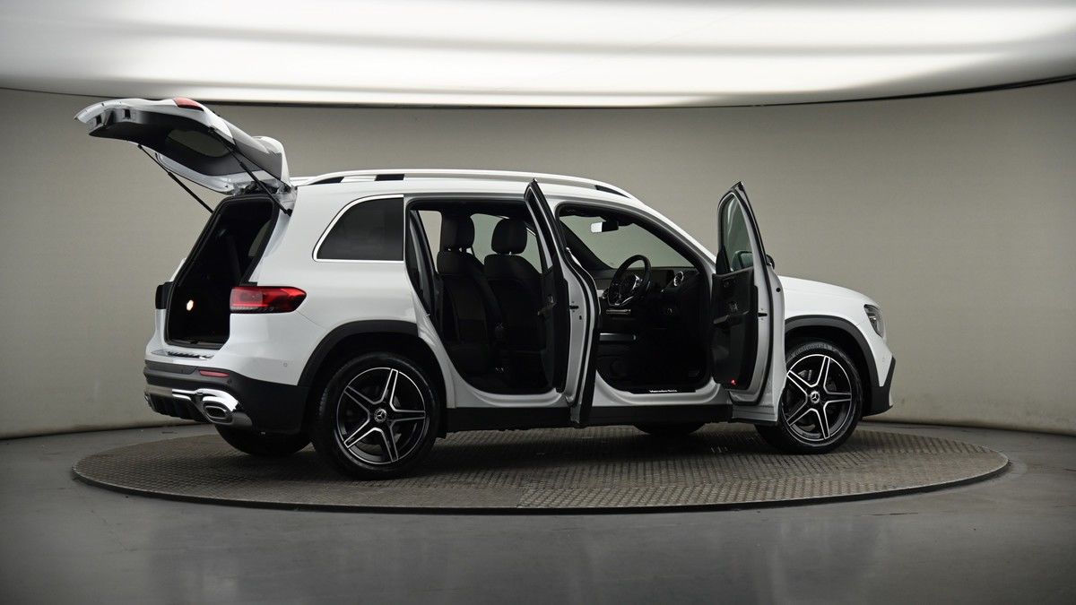 More views of Mercedes-Benz GLB