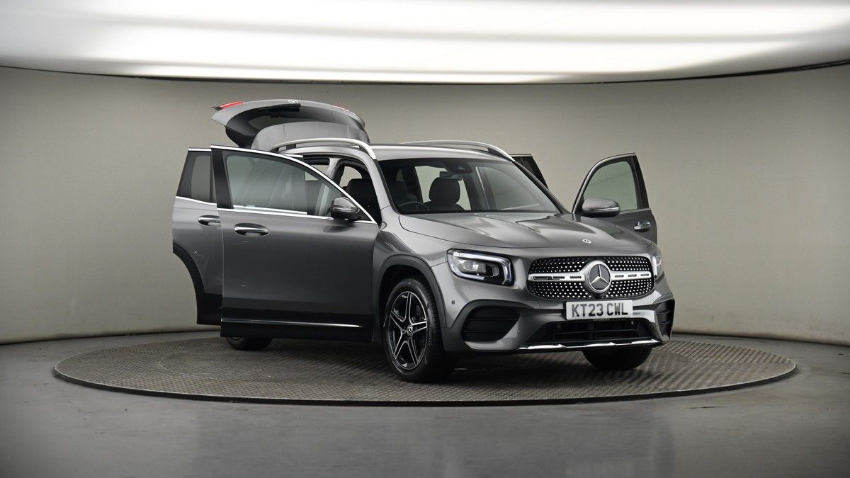 More views of Mercedes-Benz GLB