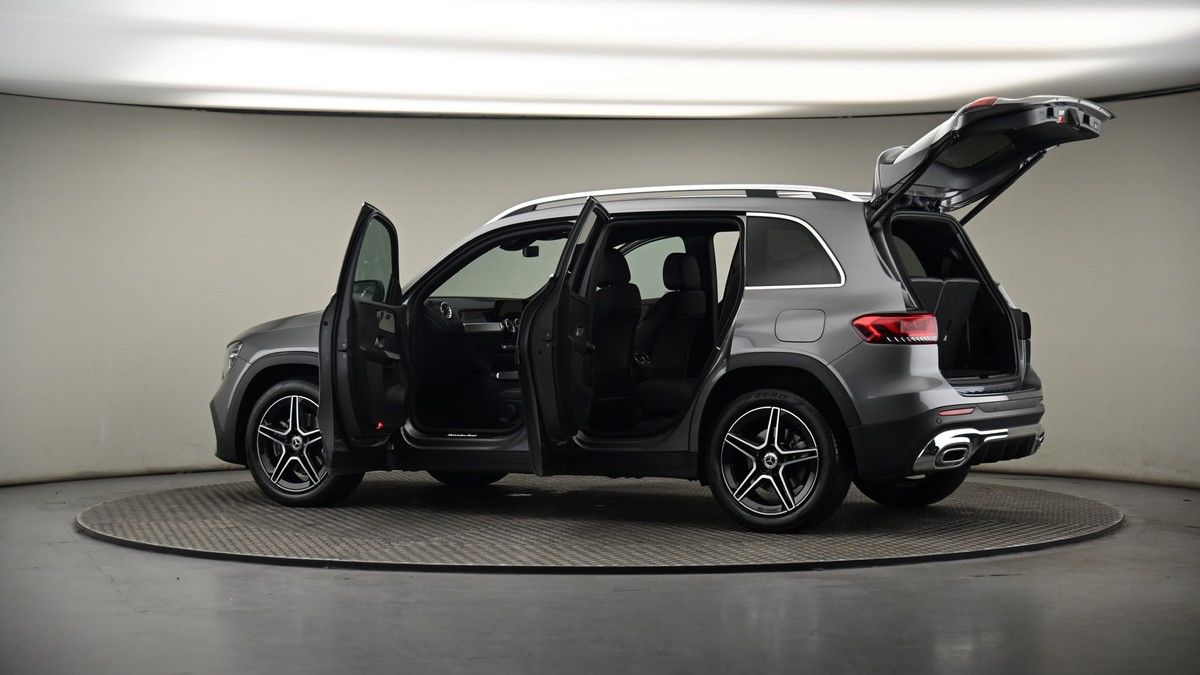 More views of Mercedes-Benz GLB