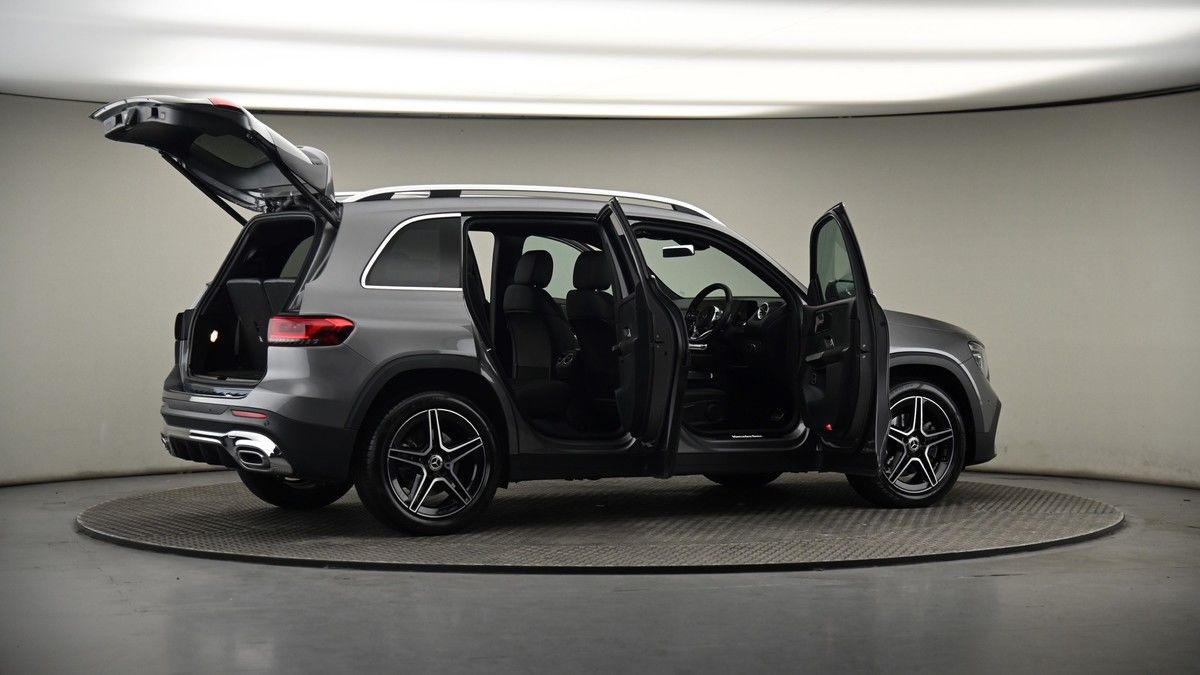 More views of Mercedes-Benz GLB