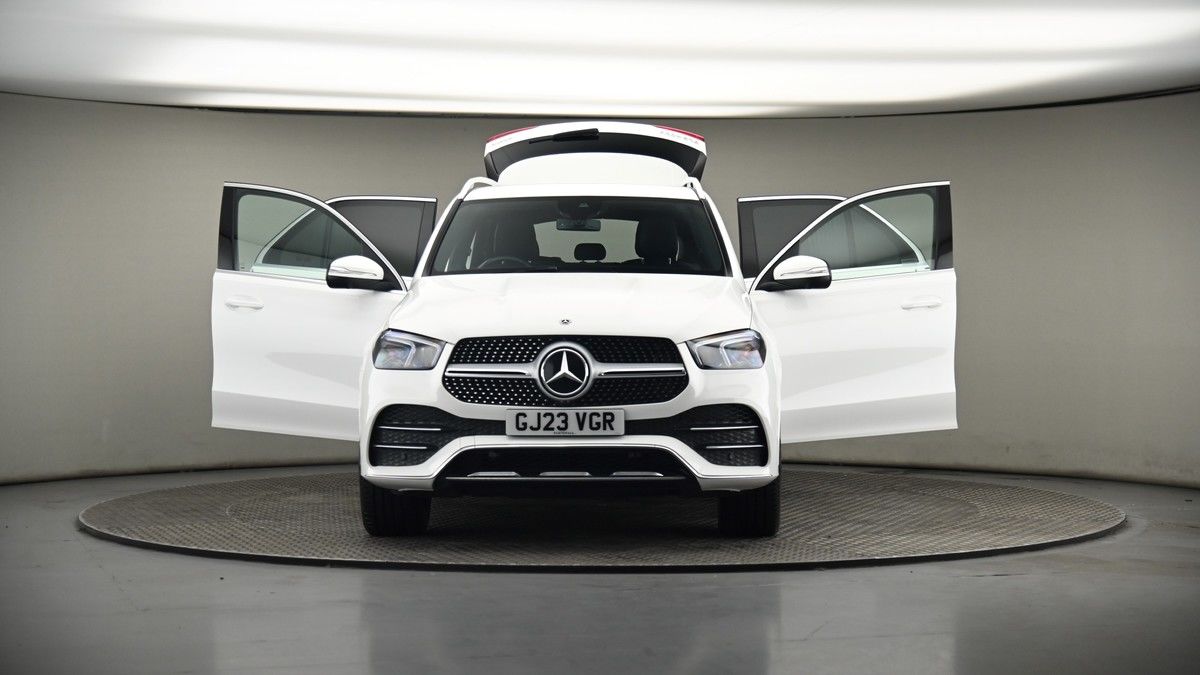 More views of Mercedes-Benz GLE