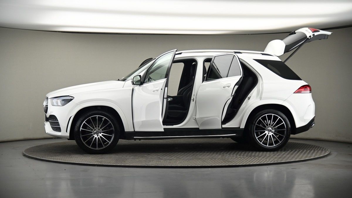 More views of Mercedes-Benz GLE