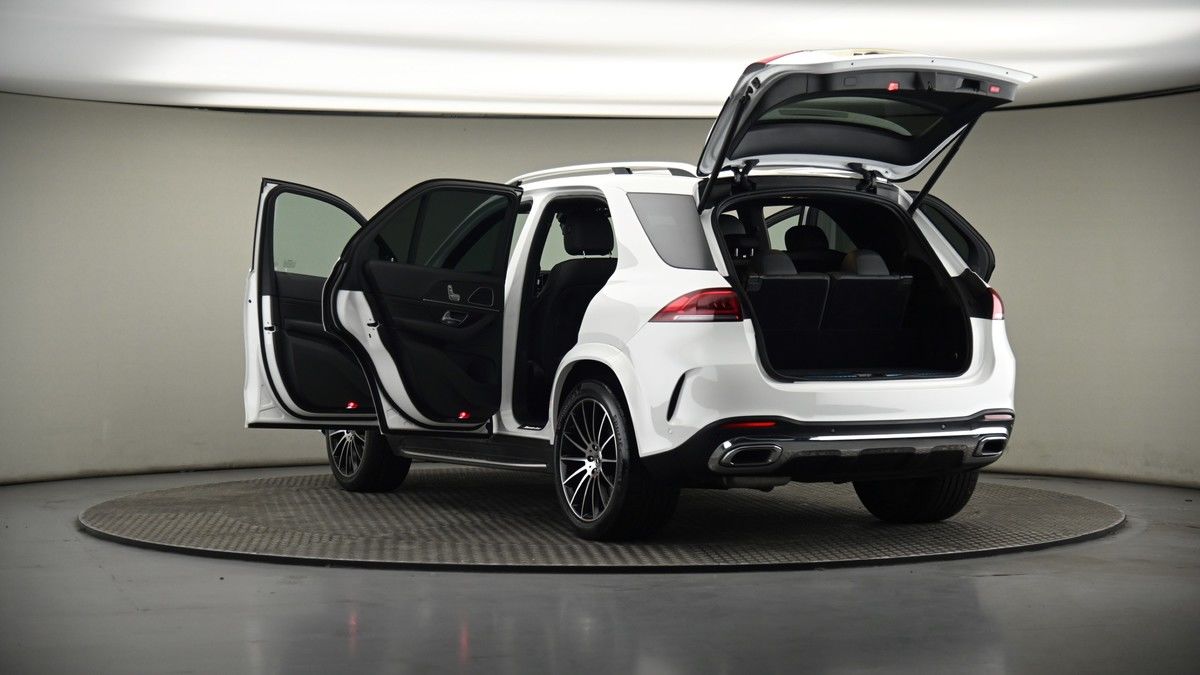 Mercedes-Benz GLE Image 8