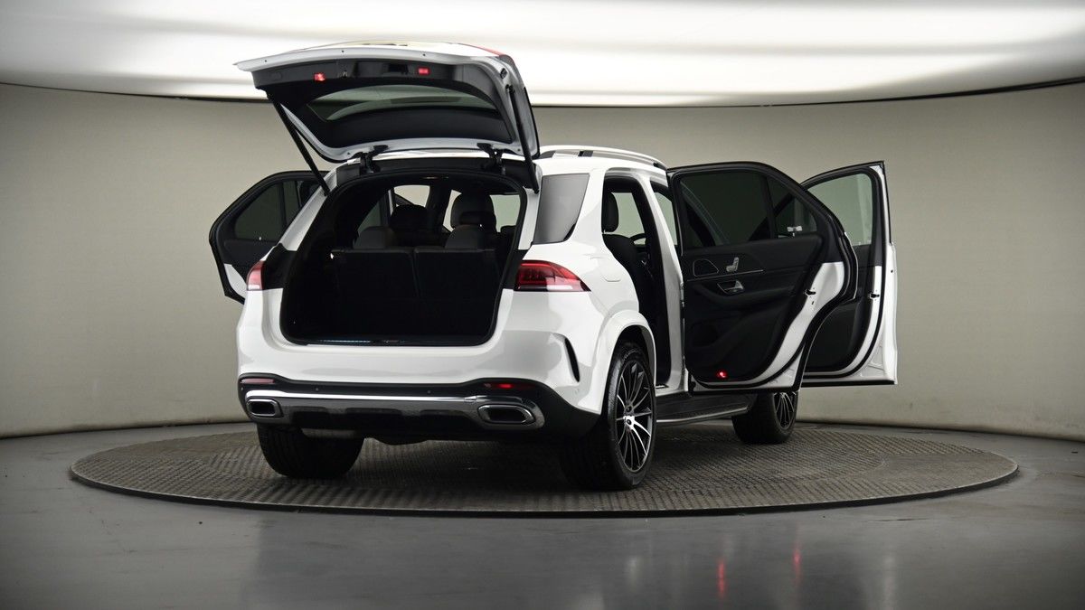 More views of Mercedes-Benz GLE