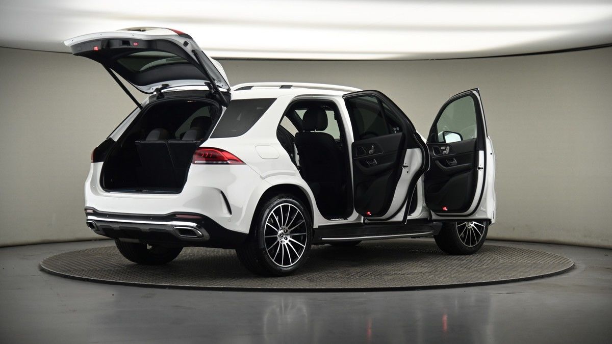 More views of Mercedes-Benz GLE