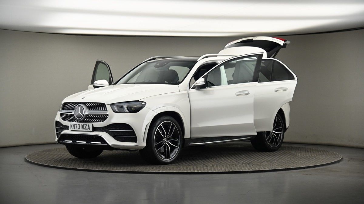 More views of Mercedes-Benz GLE
